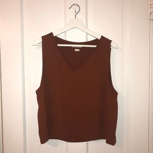Aritzia Babaton crop top blouse